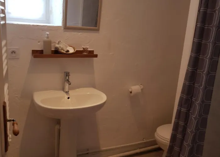 Les Chambres De La Grange 3* Cherval