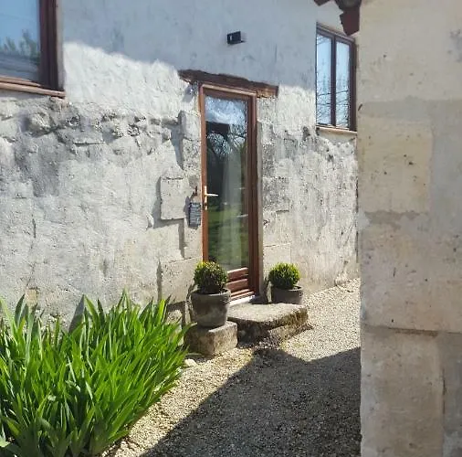 Les Chambres De La Grange 3*