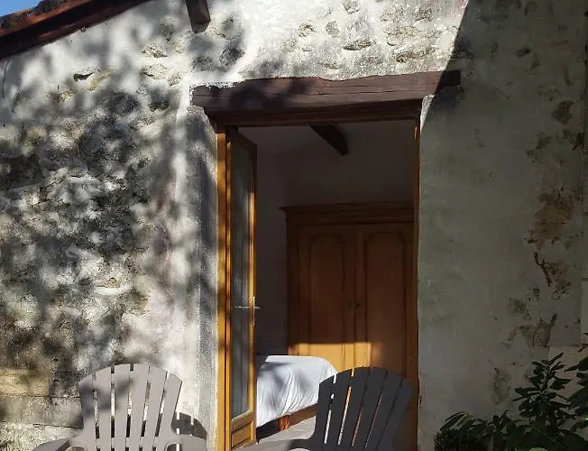 Pensionat Les Chambres De La Grange Cherval